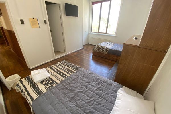 Habitación Doble Twin baño privado - 210