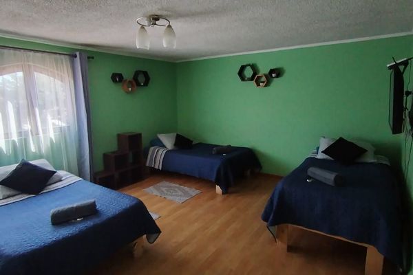 Habitación Triple Estandart con baño compartido