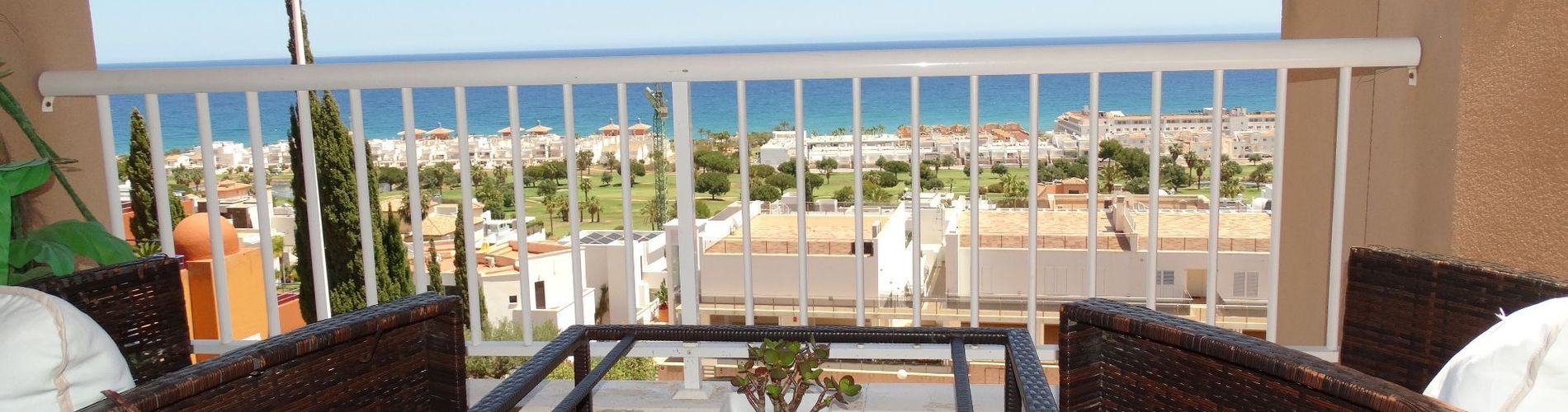 RB VACACIONES ALMERIA