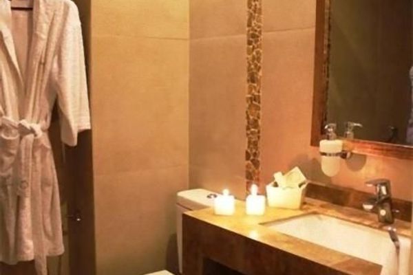 Habitación Doble con baño privado externo