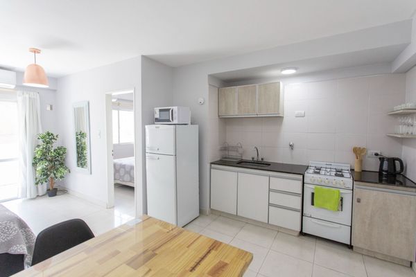 LOCAL EXPERIENCE V - 1 DORMITORIO