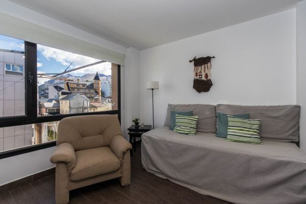 Rivadavia 3J (Rivadavia 38)