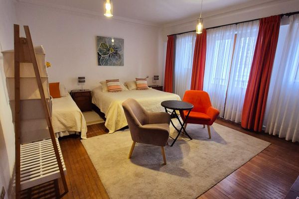 Habitación Doble o Triple Superior con balcón y baño privado