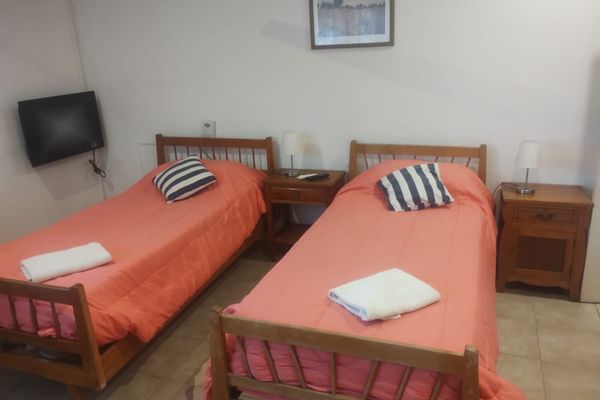 HABITACION DOBLE TWIN ( INDIVIDUALES)