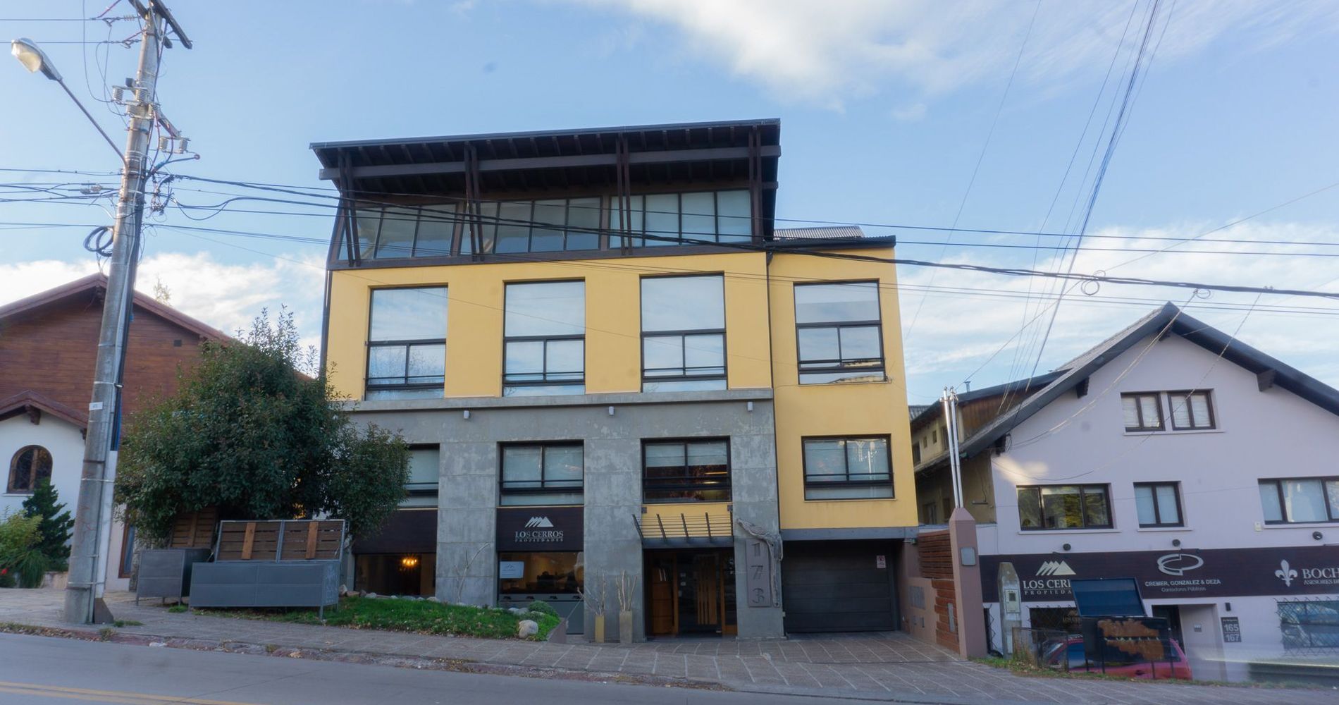 Belgrano Decks Rental Apartments