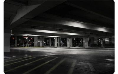 QuintoCentenarioHotel - Estacionamiento