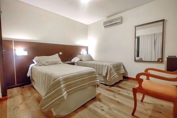 Suite  Del Plata Dbl