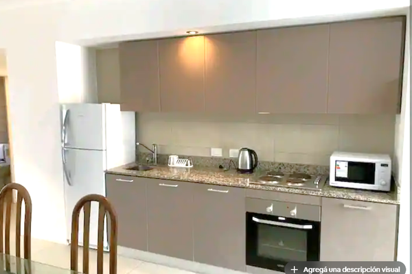 Depto monoambiente sobre Av. Córdoba [5D]