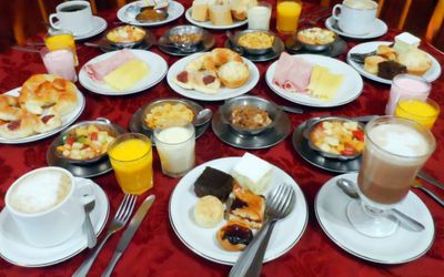 HotelEoPark - Desayuno Buffet