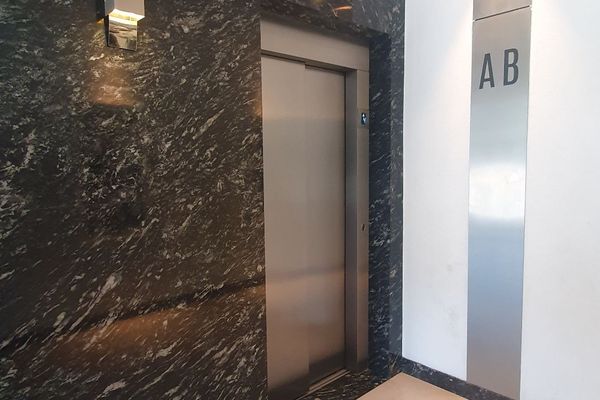 Depto 2 ambientes sobre Av. Cordoba [2A]