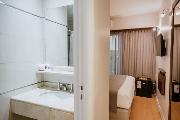 Habitación  Contra Frente