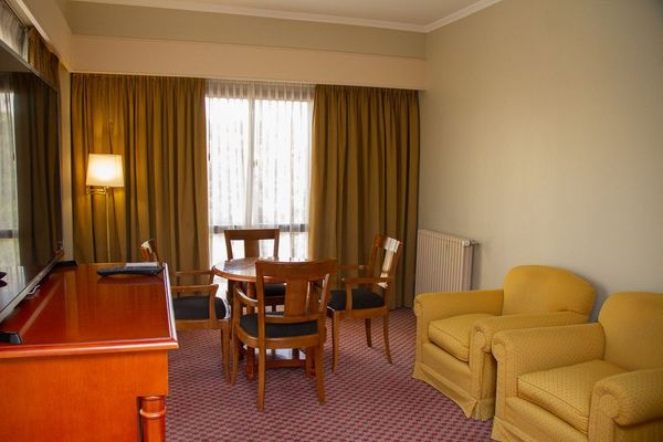 Suite Austral Plaza