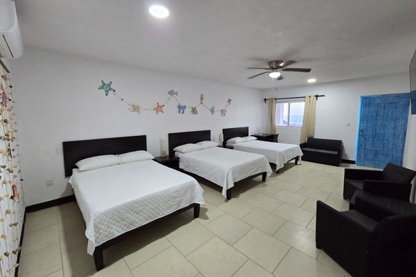 Habitación Sencilla Triple Matrimonial 