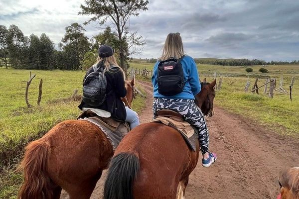 Cabalgata al Maunga Terevaka*