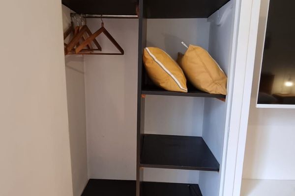 Depto monoambiente sobre Paraguay, Recoleta 