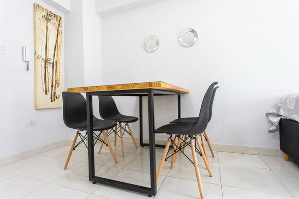 LOCAL EXPERIENCE V - 1 DORMITORIO