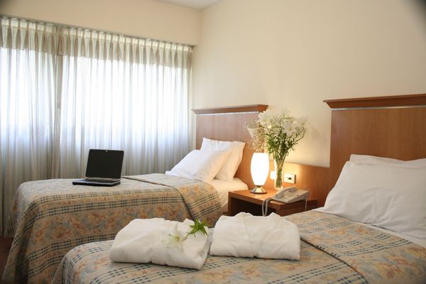 Habitación Estándar - 2 Camas Individuales