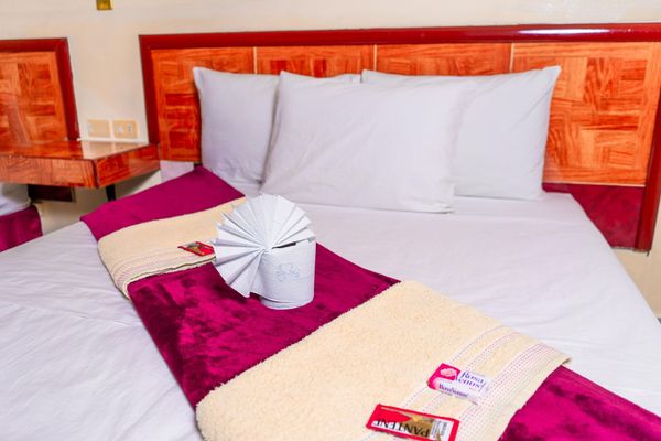 Habitación Sencilla Deluxe