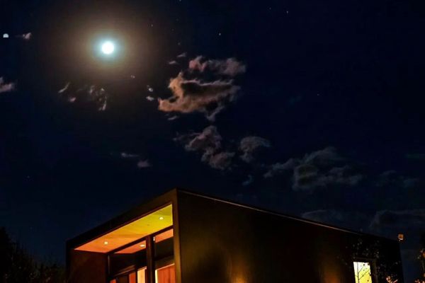 Exclusive Wood Loft, King Bed, Mountain View 