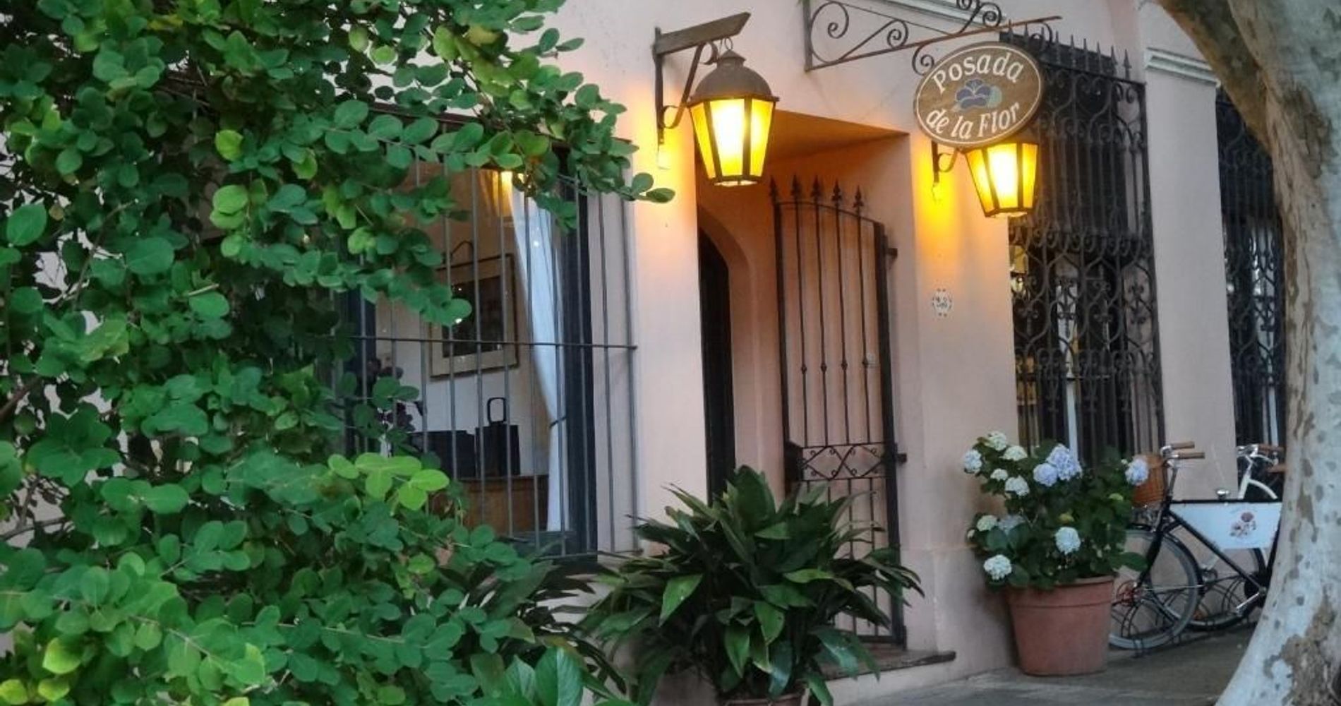 Posada de la Flor