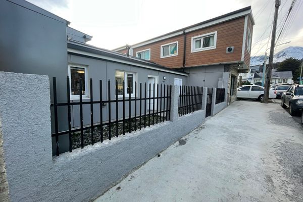 Casa Rosas (Rosas 460)