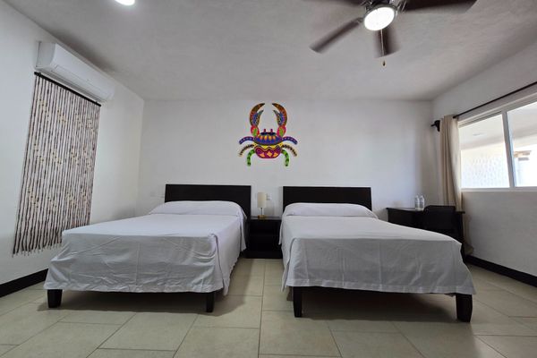 Habitación Sencilla Doble Matrimonial 