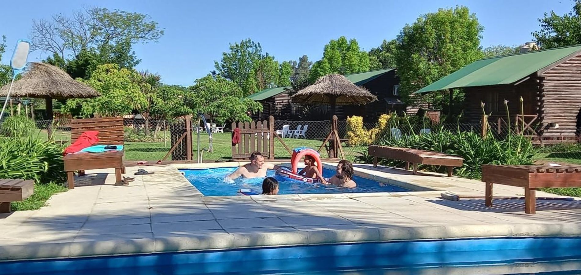 Cabañas Los Aguaribay