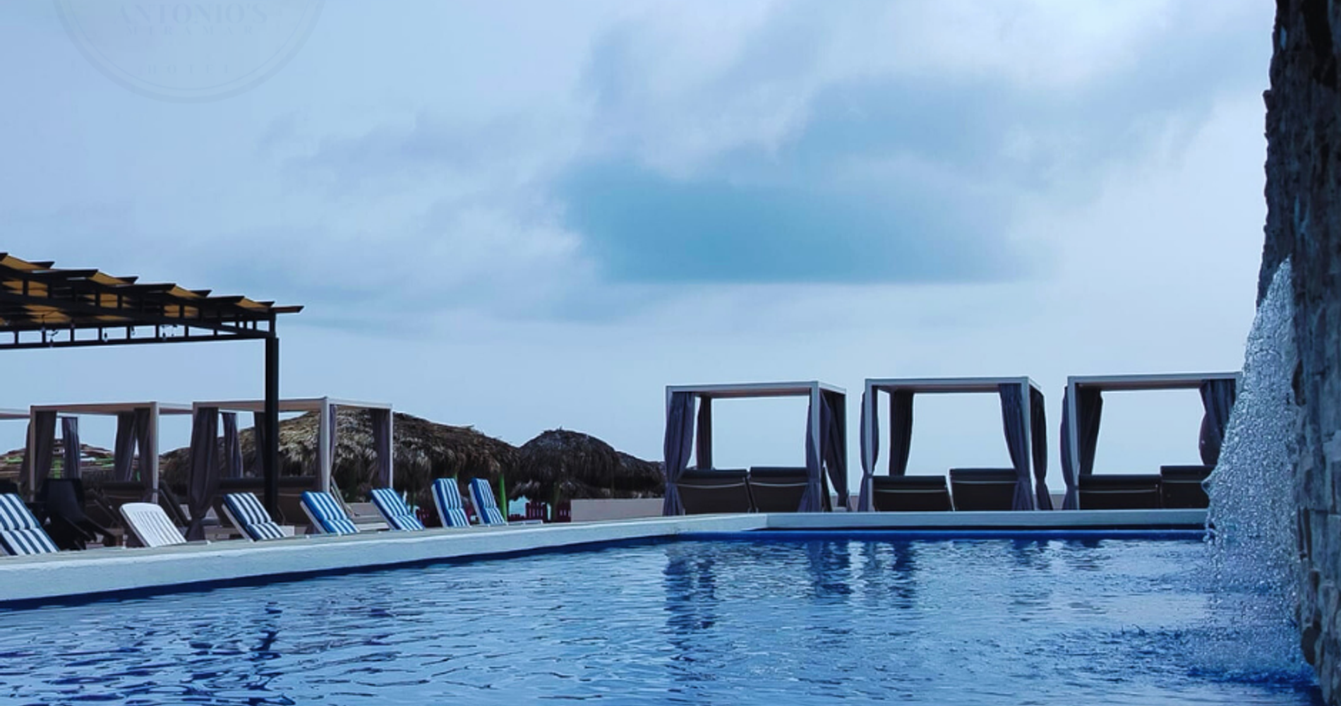Antonio'S Miramar Hotel