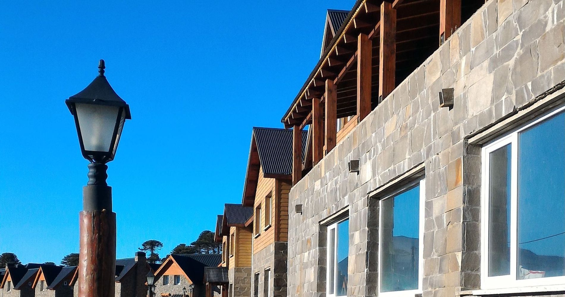 Villa Maihue - Apartamentos & Spa De Montaña