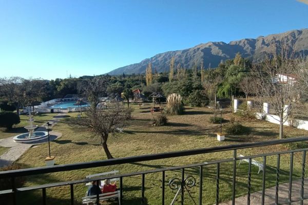 Apartamento con vistas a las montañas