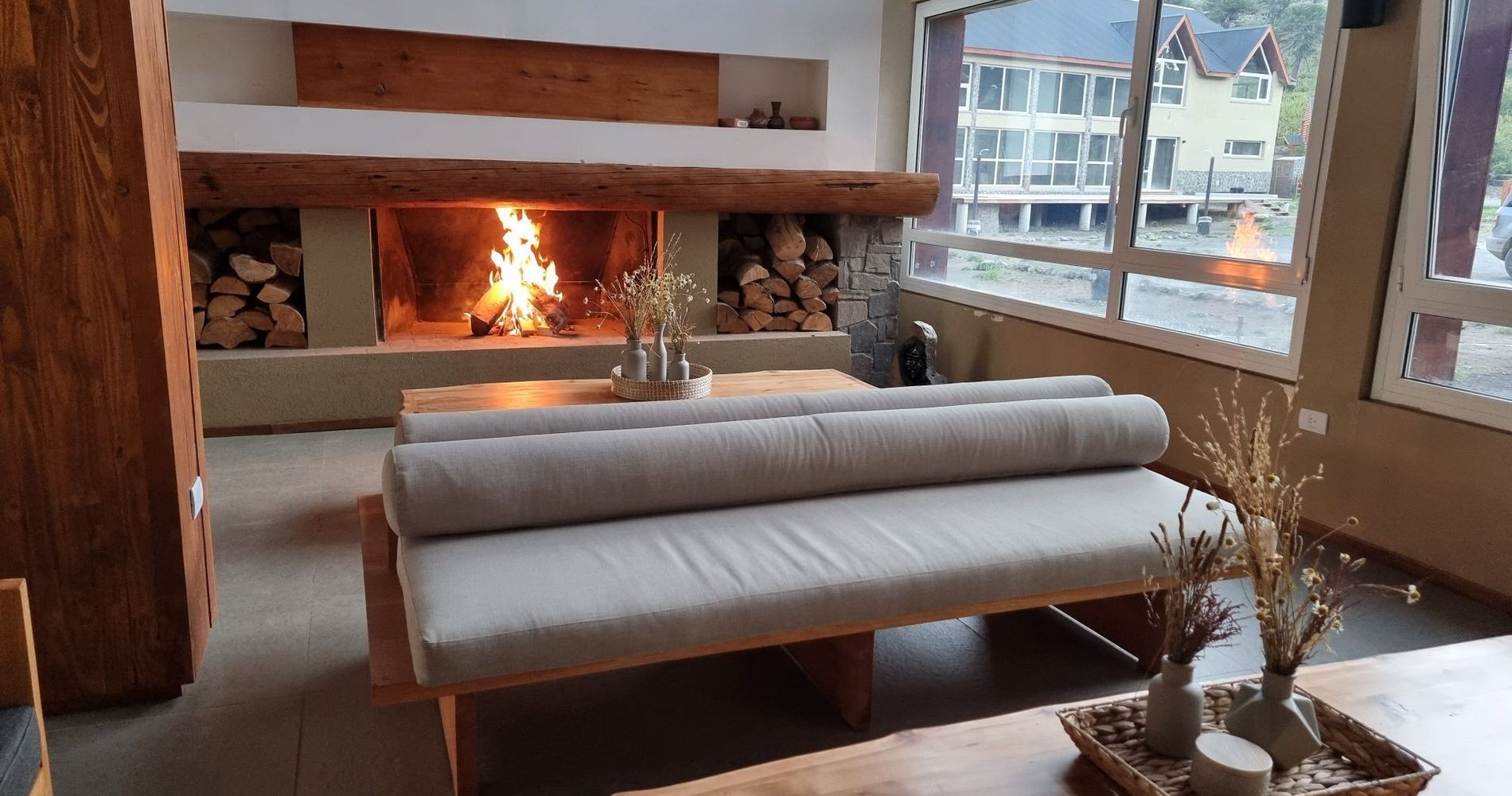 Villa Maihue - Apartamentos & Spa De Montaña