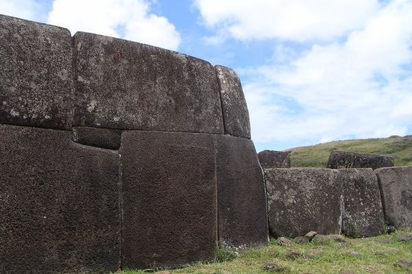 Paquete 2 Full Days – Rutas Esenciales de Rapa Nui