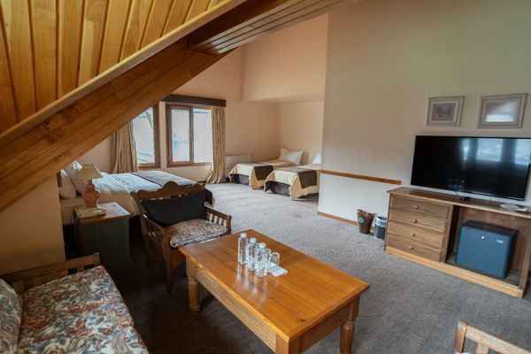 Loft 1 cama King y 1 cama Single con vista al Glaciar