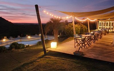 MesondelasCanas - 
                                    Media pensión                                