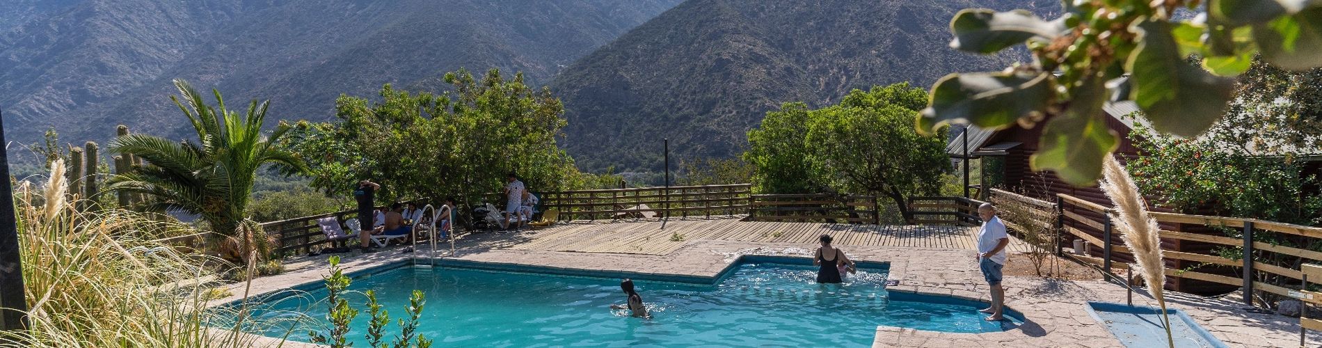 Cabins and Spa Las Lomitas de Guayacan