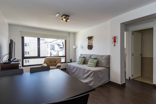 Rivadavia 3J (Rivadavia 38)