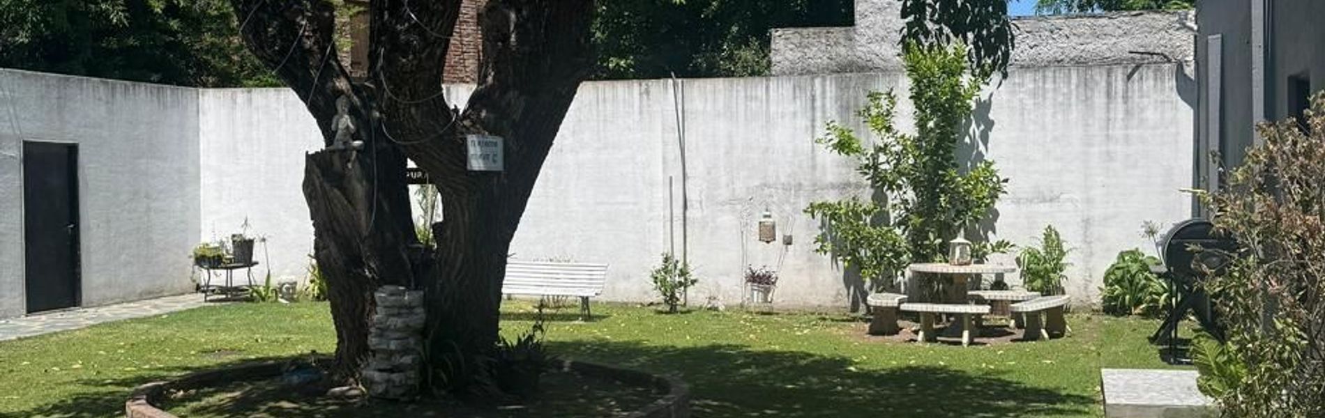 Aguila Blanca Departamentos