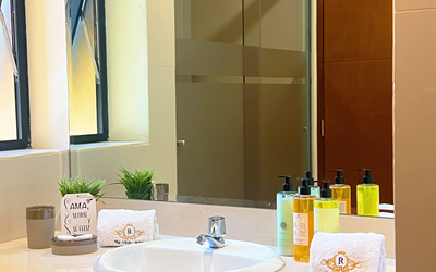 RigVeda - 
                                    Baño privado                                