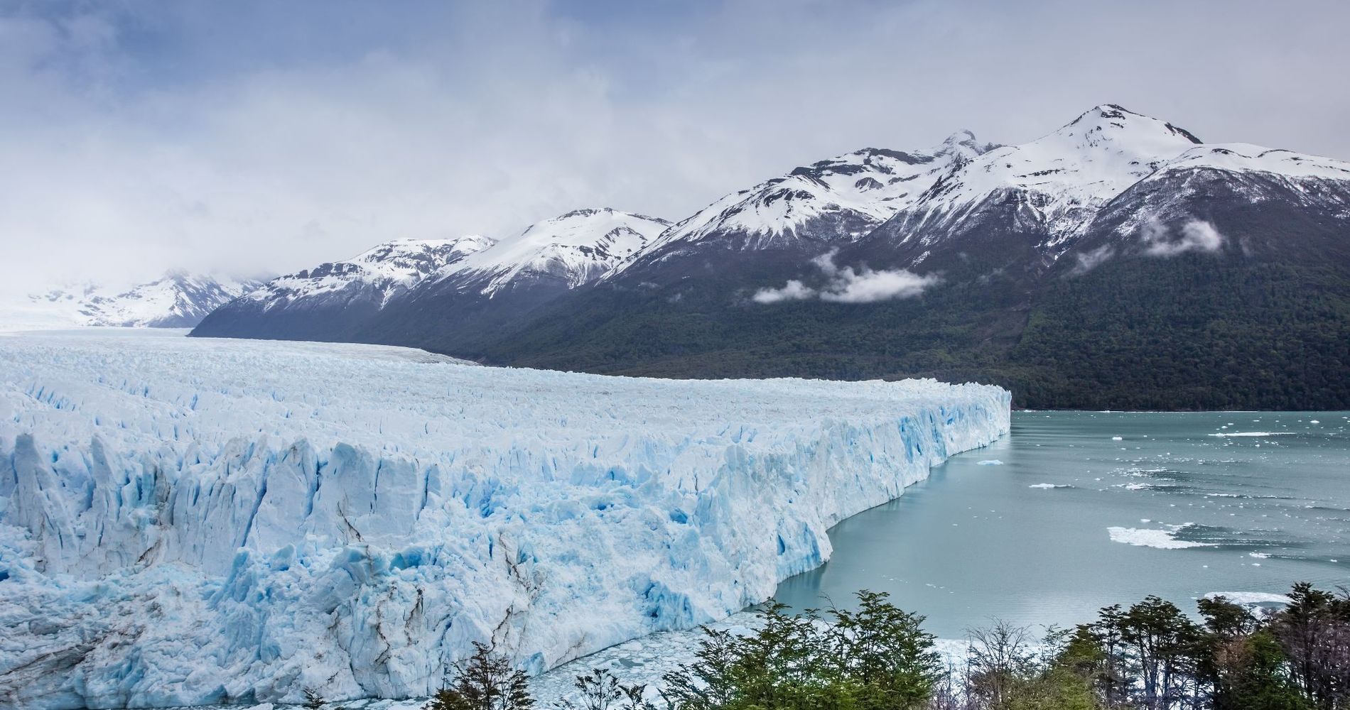 Lagos Del Calafate
