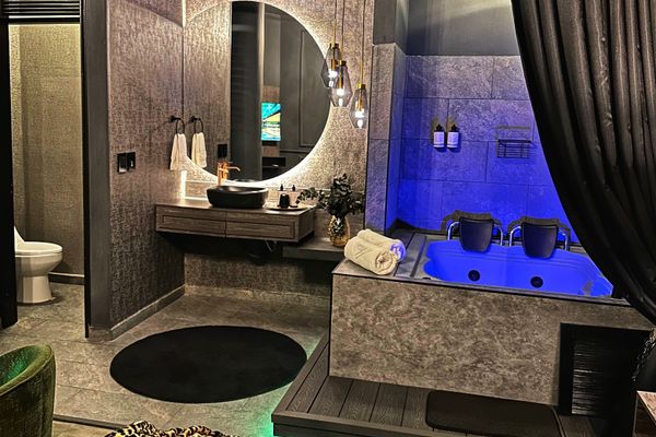 Suite Gótica Animal Jacuzzi 