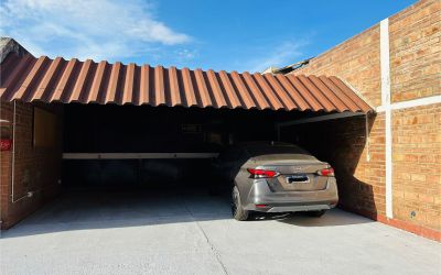 HotelCarlosPaz43c - 
                                    Estacionamiento                                