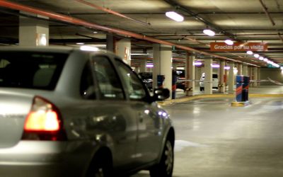 PullmanCityCenterRosario - Cocheras cubiertas y Valet Parking