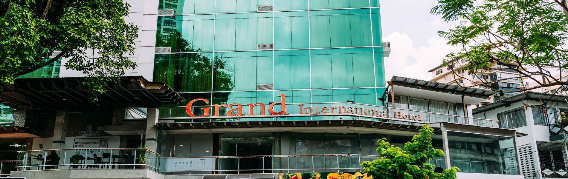 Grand International Hotel
