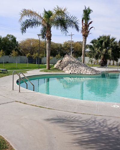 ACCEDE GRATIS A NUESTRA PISCINA DE VERANO UBICADA A 900MTS