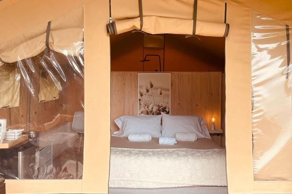 Glamping boutique cama grande