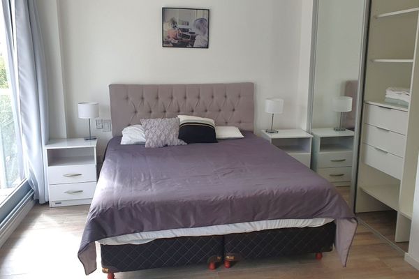 Amplio depto monoambiente sobre Godoy Cruz