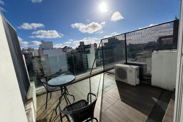 Habitacion matrimonial con terraza