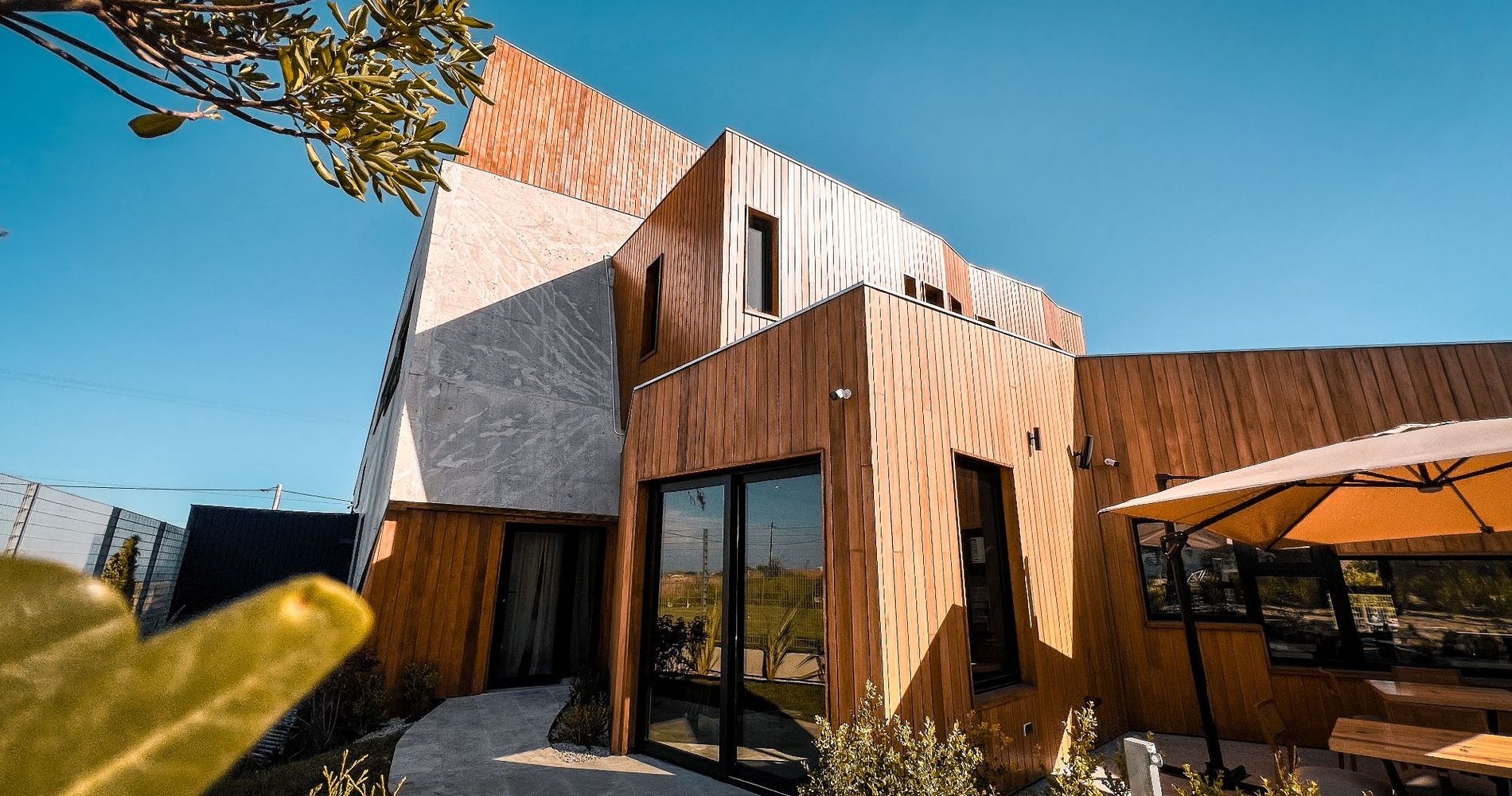 Locus Solus Hotel Singular