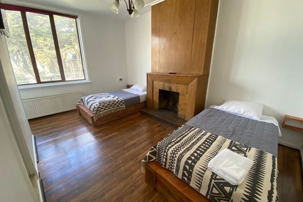 Habitación Doble Twin baño privado - 210