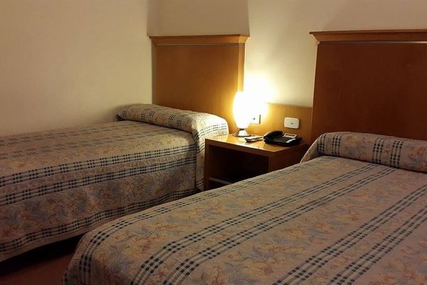 Habitación Triple - 1 Cama Matrimonial + 1 Individual